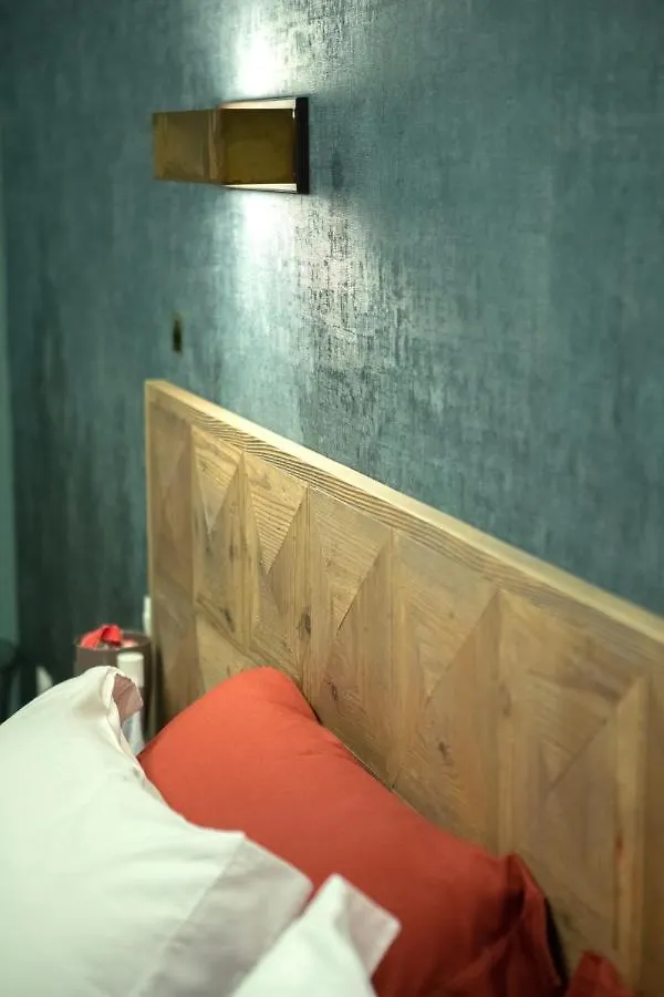 Household Settembrini Hotel Milan Italy